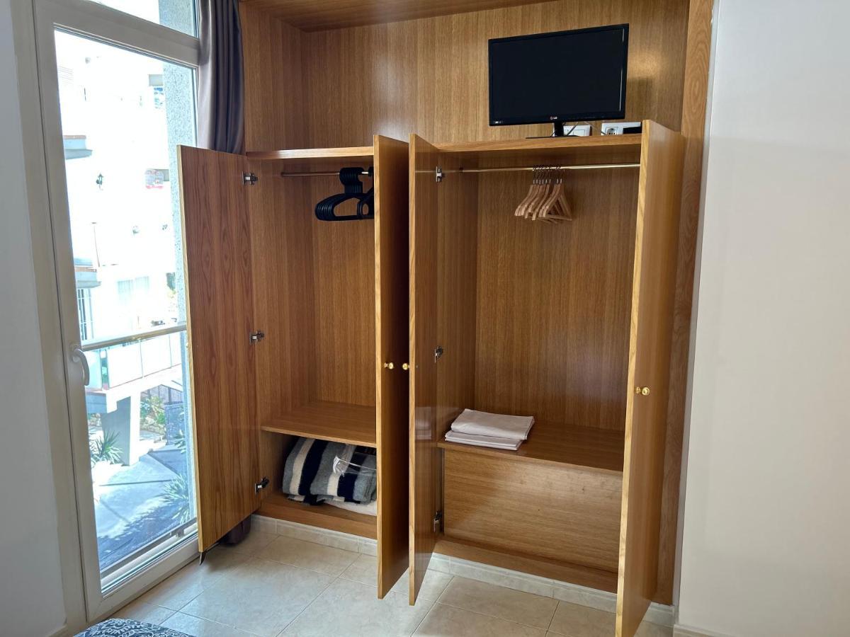 Apartaments Superiors Mtb Only Couples リョレート・デ・マル エクステリア 写真