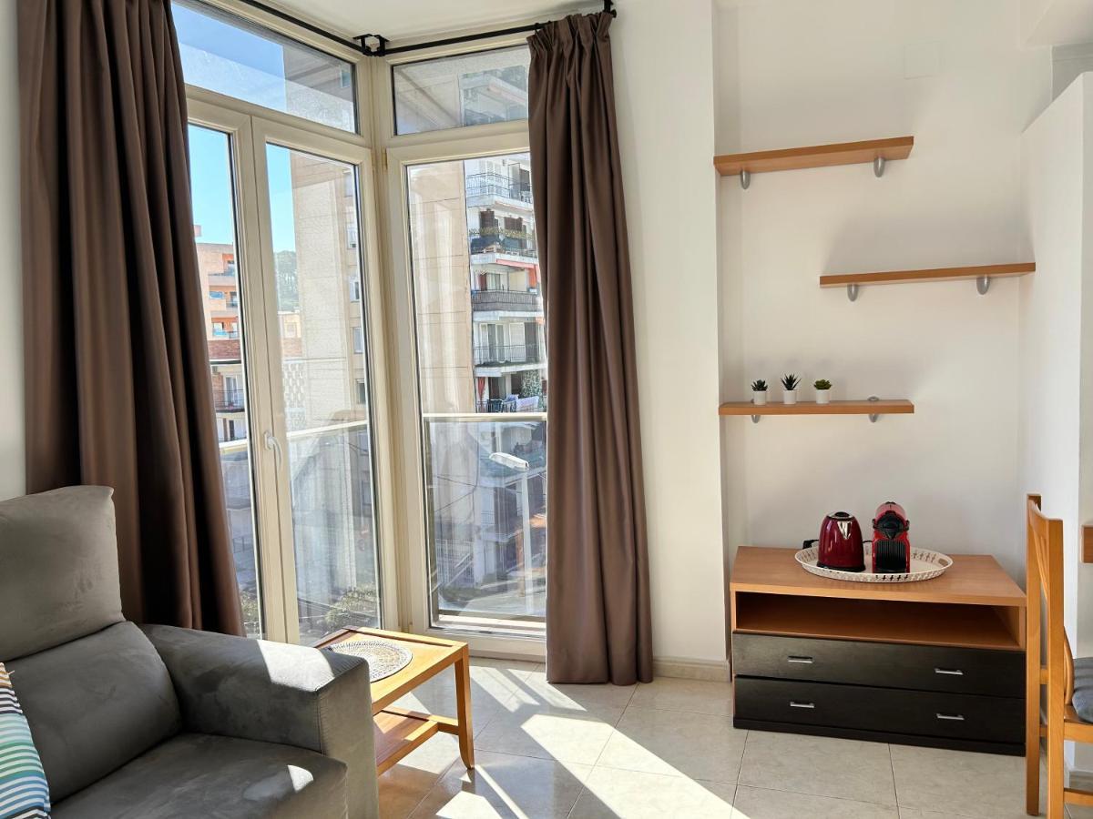 Apartaments Superiors Mtb Only Couples リョレート・デ・マル エクステリア 写真